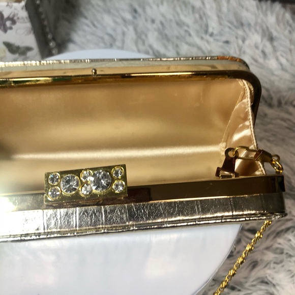 KATE LANDRY - Gold Alligator Print Evening Bag - Picture 13 of 16